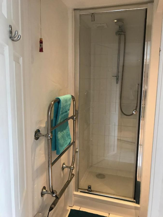 Amazing Apartment, Private Garden, Off Street Parking Brighton Eksteriør billede